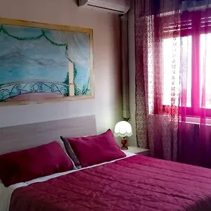https://bnb-lagiocosa.catania-hotels.net